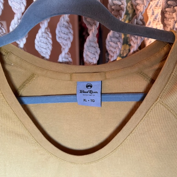 Wind River Long Sleeve Waffle Shirt; Size XL - Picture 2 of 4